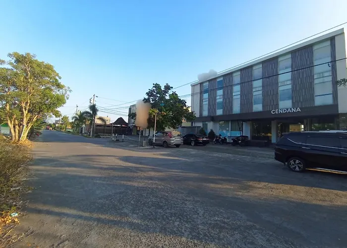 Cendana Coliving Solo Baru